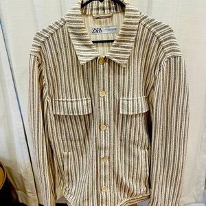 Lightweight shirt jacket